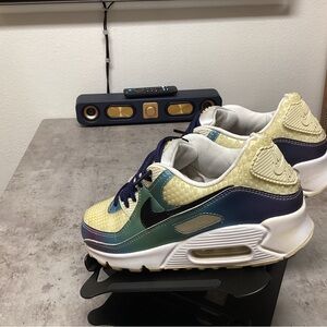 Nike Air Max 90 'Bubble Pack' CT5066-100